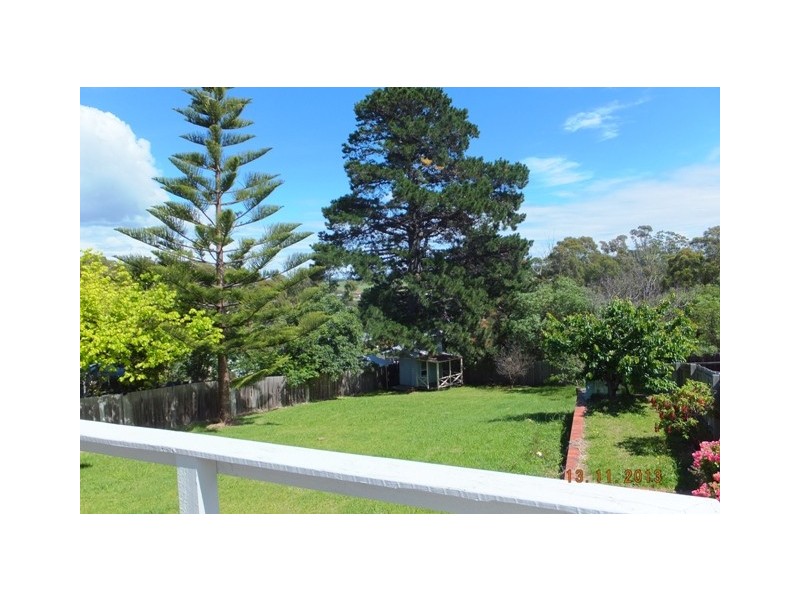 45 OCEAN VIEW PARADE, Lakes Entrance VIC 3909