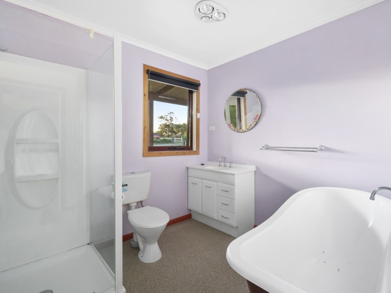 3056 Princes Highway, Kalimna West VIC 3909