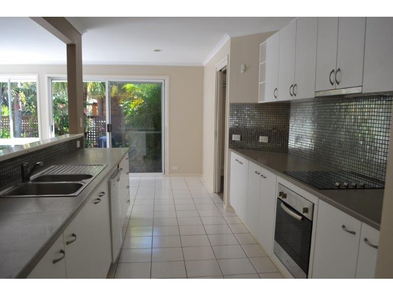 23 Wirree Drive, Ocean Shores NSW 2483
