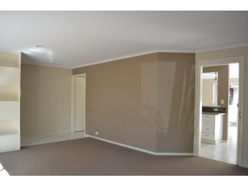 23 Wirree Drive, Ocean Shores NSW 2483