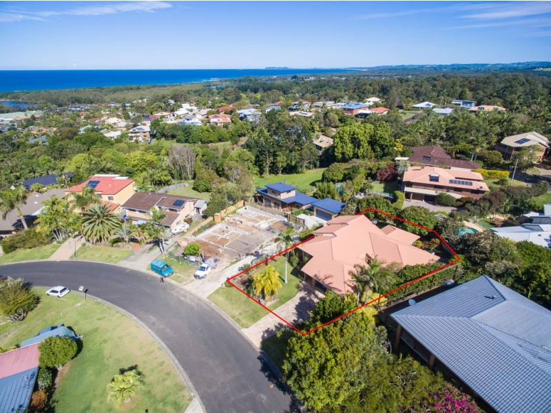 31 Goondooloo Drive, Ocean Shores NSW 2483
