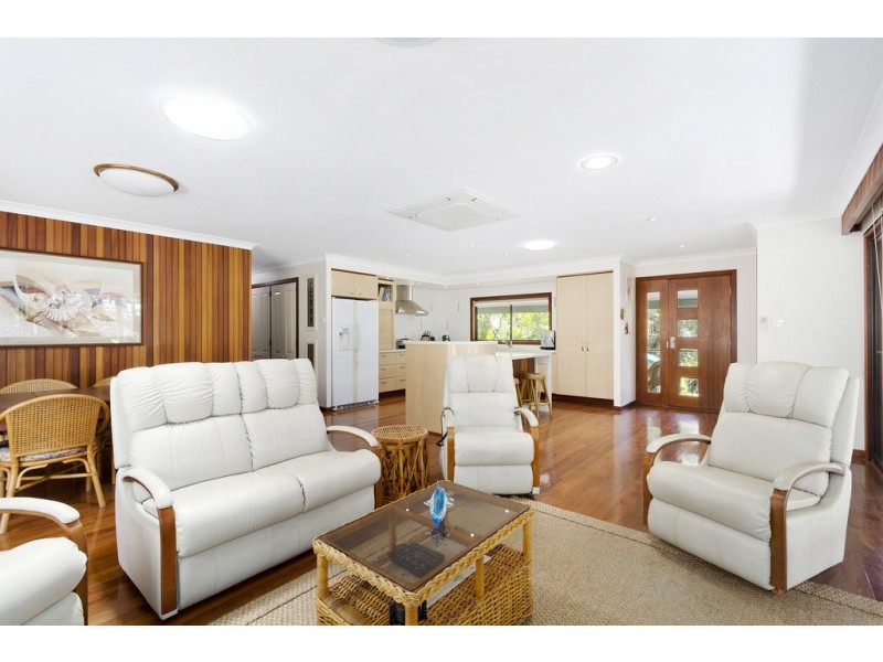 10 River Street, New Brighton NSW 2483