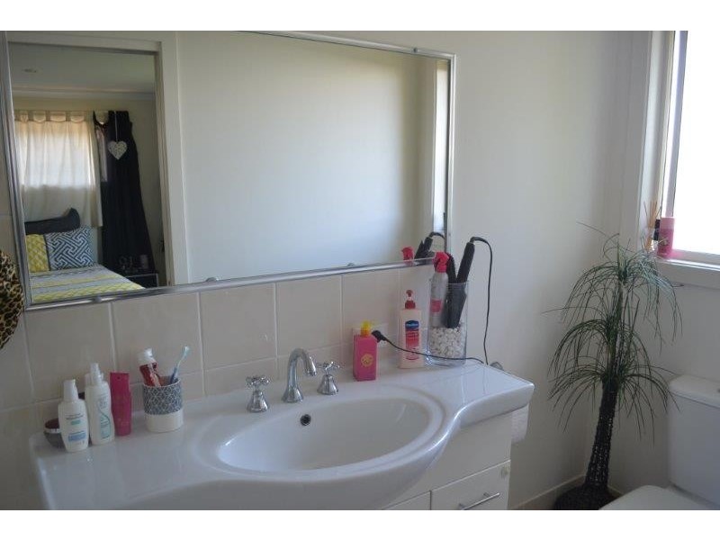 1A YUNGARUP PLACE, Ocean Shores NSW 2483