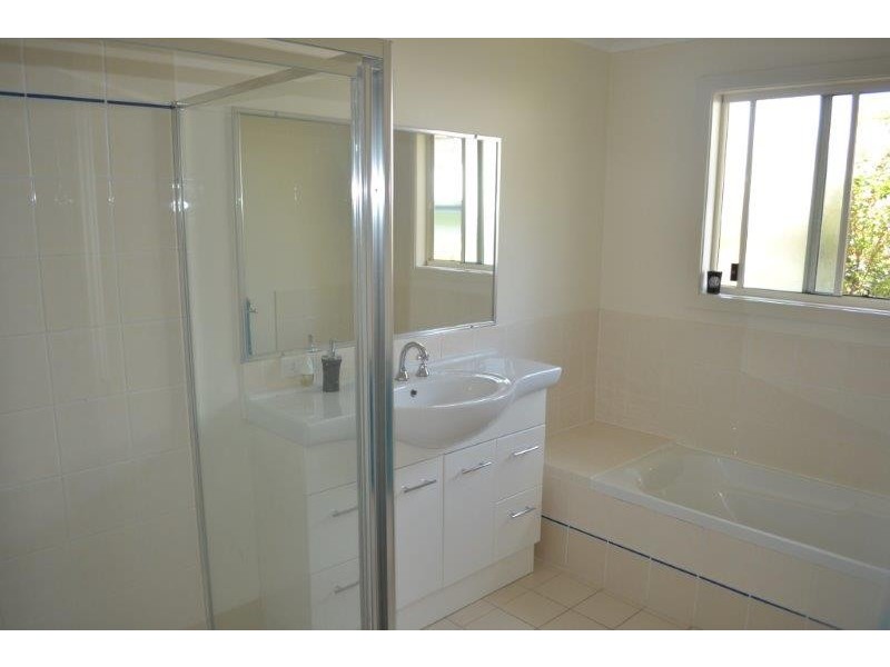 1A YUNGARUP PLACE, Ocean Shores NSW 2483