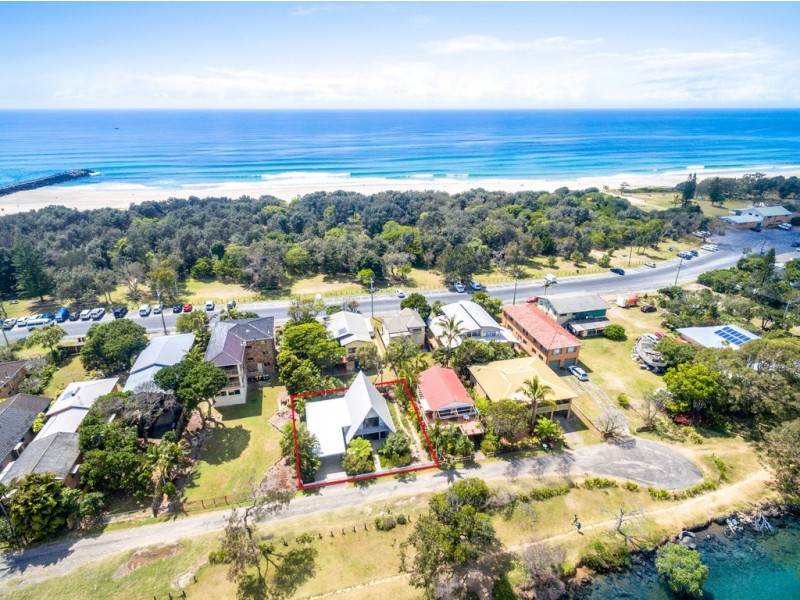18 South Beach Road, Brunswick Heads NSW 2483