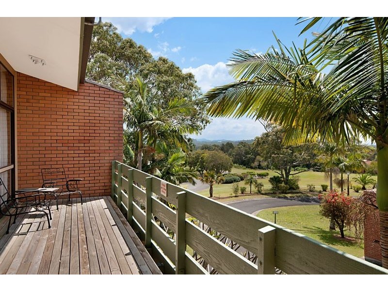 2 Langi Place, Ocean Shores NSW 2483