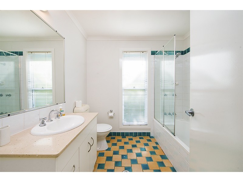 18 Helen Street, South Golden Beach NSW 2483