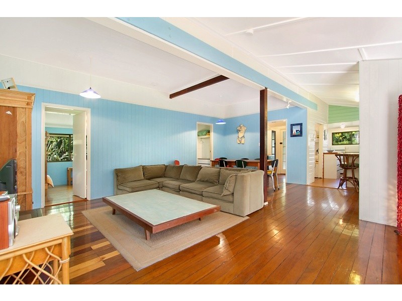 13 The Esplanade, New Brighton NSW 2483