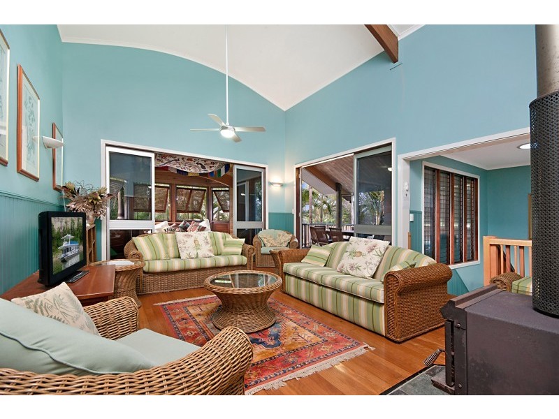 2 Robin Street, South Golden Beach NSW 2483