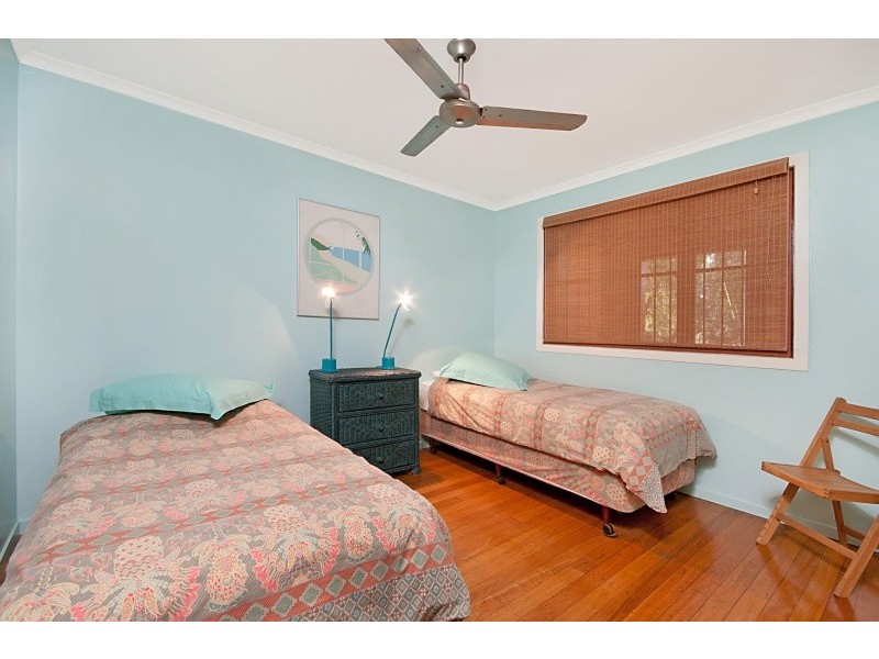 2 Robin Street, South Golden Beach NSW 2483