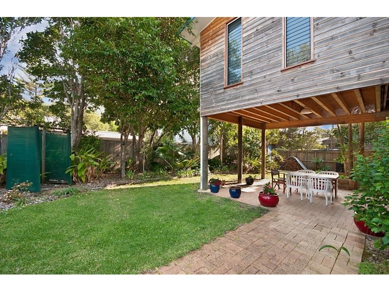2 Robin Street, South Golden Beach NSW 2483