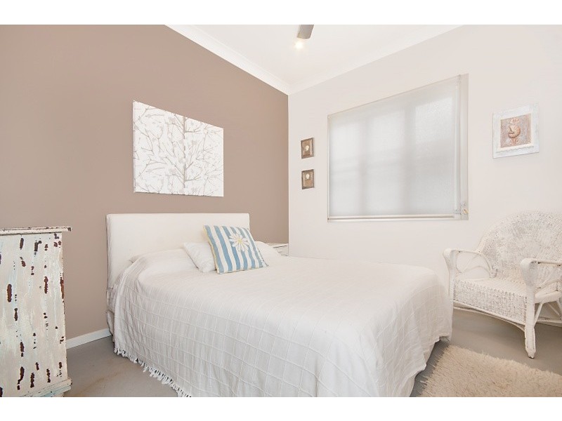 1 Pacific Esplanade, South Golden Beach NSW 2483
