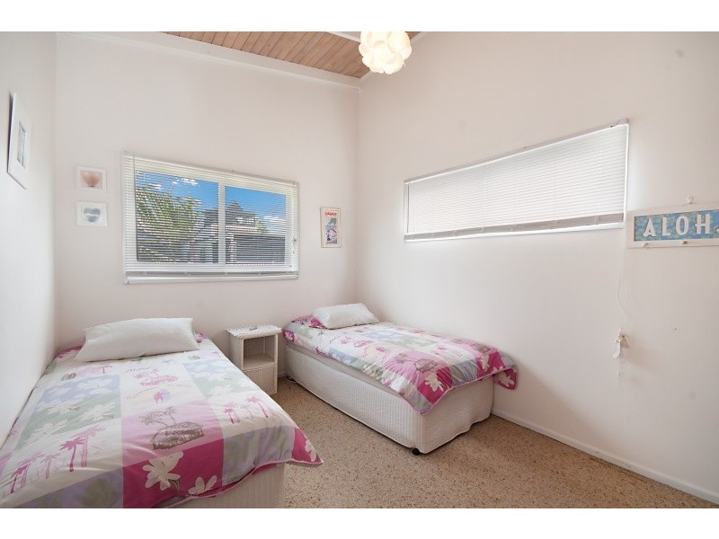 1 Pacific Esplanade, South Golden Beach NSW 2483