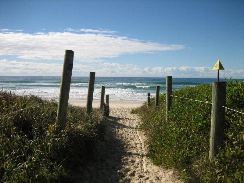 1 Pacific Esplanade, South Golden Beach NSW 2483