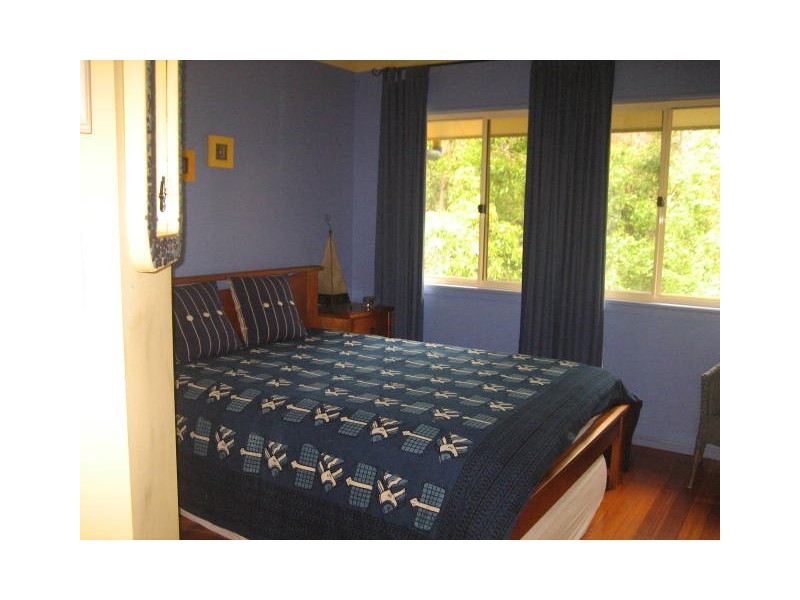 4 North Head Road, New Brighton NSW 2483