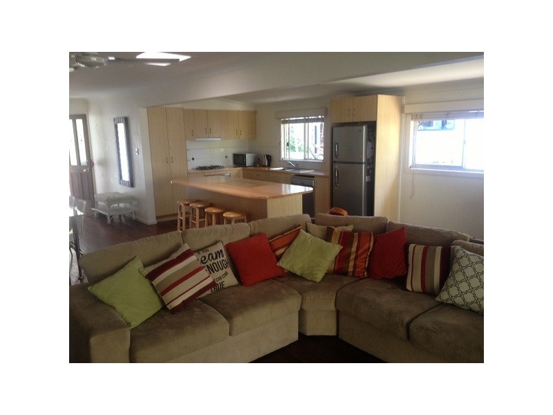 9 Terrace Street, New Brighton NSW 2483