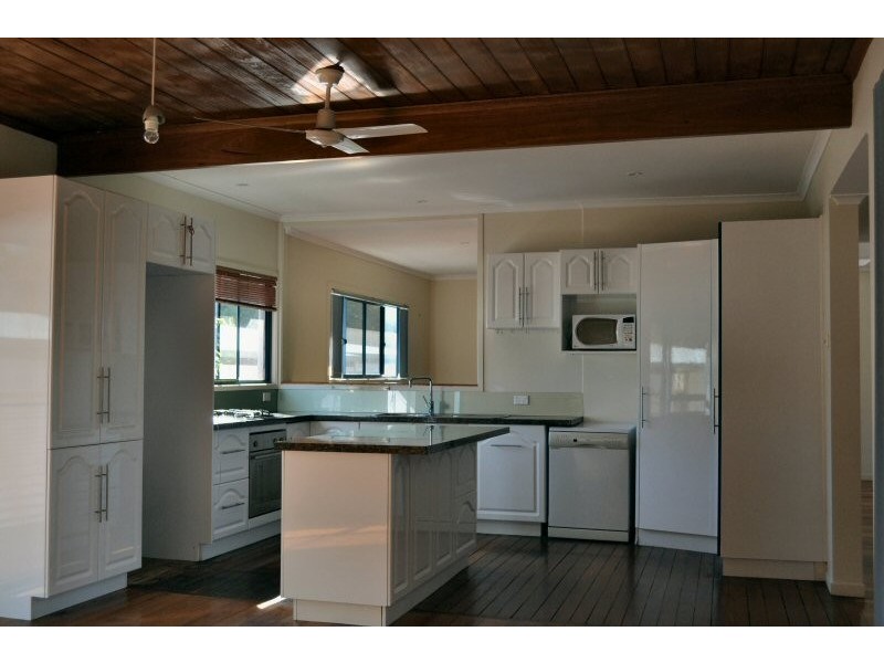 18 North Head Road, New Brighton NSW 2483