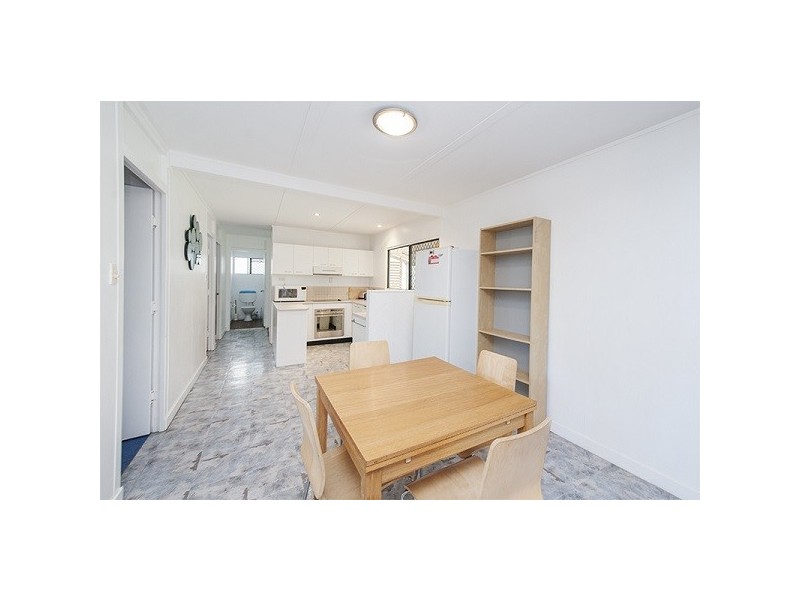 5 The Esplanade, New Brighton NSW 2483