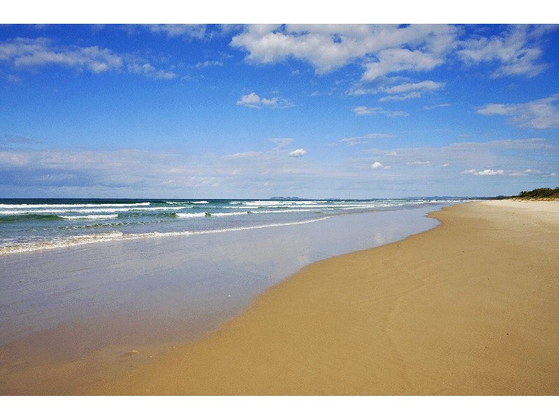 18 River Road, New Brighton NSW 2483