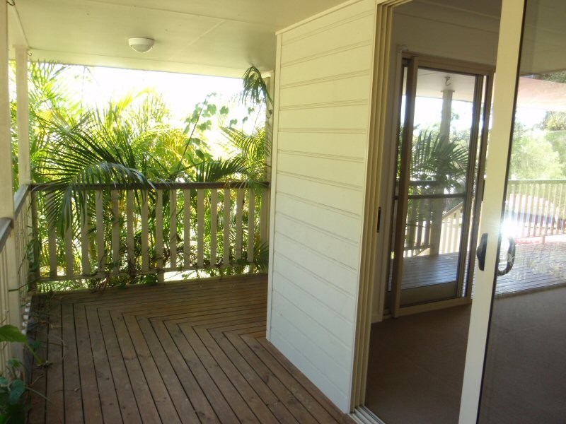 20 Kiyung Crescent, Ocean Shores NSW 2483