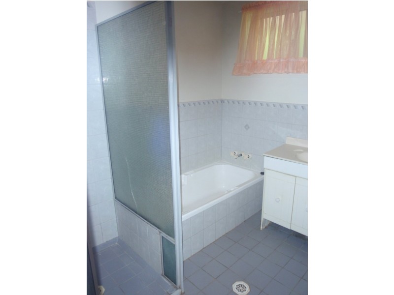 4 Banool Circuit, Ocean Shores NSW 2483