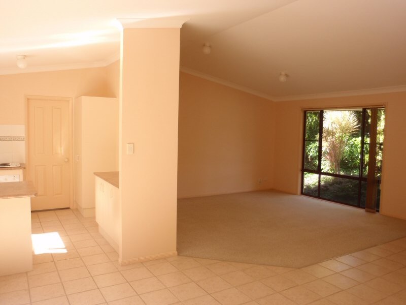 1/5 Wilpy Place, Ocean Shores NSW 2483