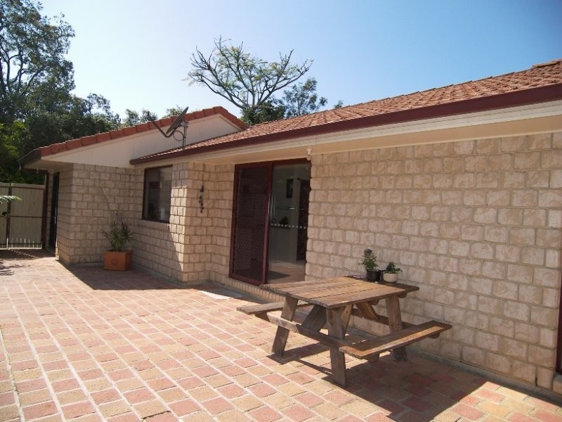 1/5 Wilpy Place, Ocean Shores NSW 2483