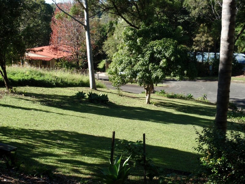 6 Gin Gin Crescent, Ocean Shores NSW 2483