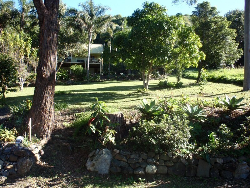 6 Gin Gin Crescent, Ocean Shores NSW 2483