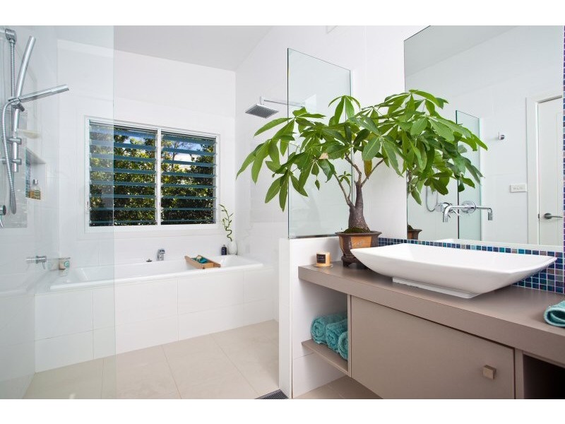 18 Redgate Road, South Golden Beach NSW 2483