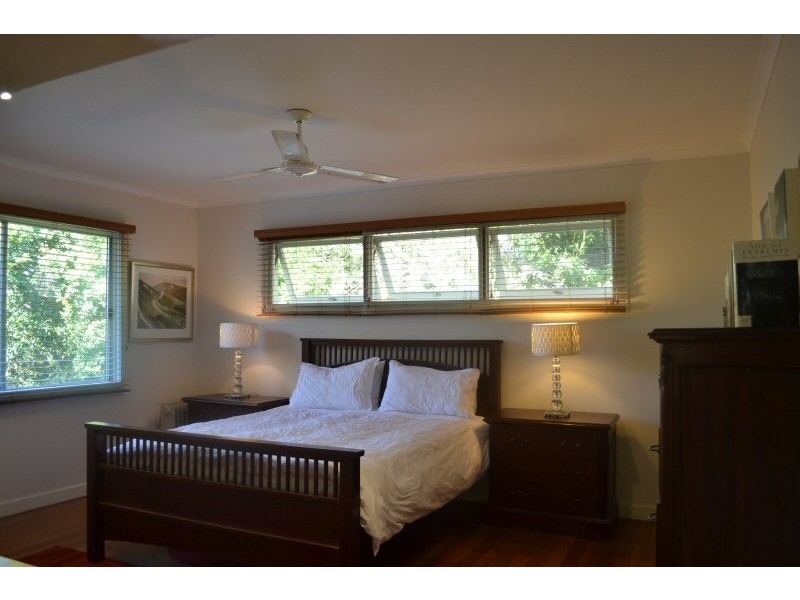 10 Gloria Street, South Golden Beach NSW 2483