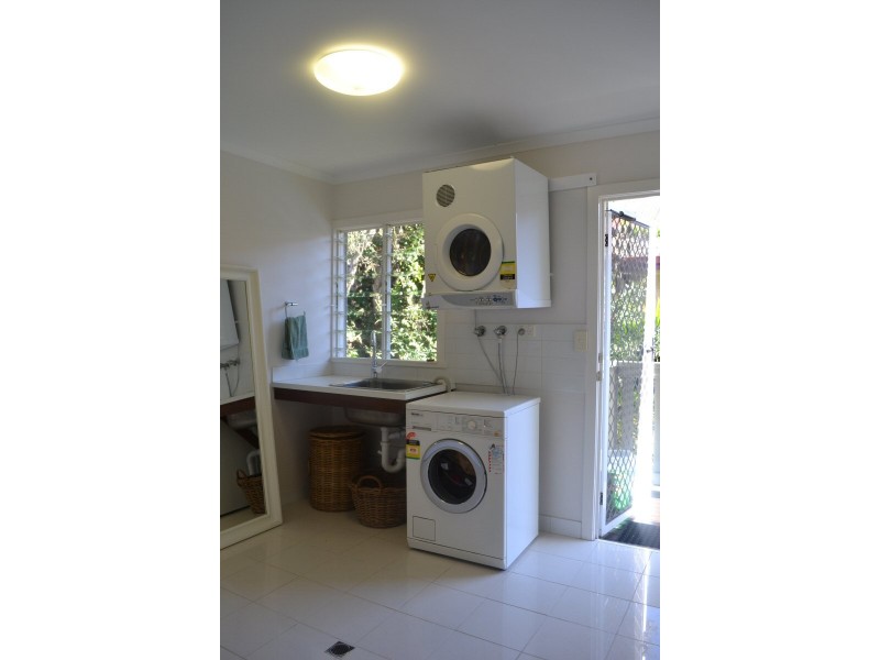 10 Gloria Street, South Golden Beach NSW 2483