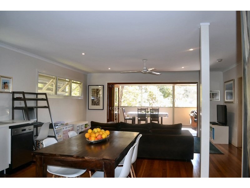 10 Gloria Street, South Golden Beach NSW 2483