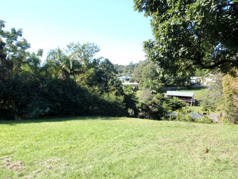 9 Binya Place, Ocean Shores NSW 2483