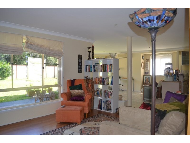 160 Shara Boulevard, Ocean Shores NSW 2483