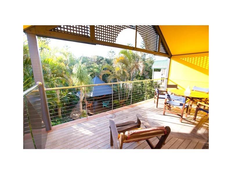 5 Pacific Esplanade, South Golden Beach NSW 2483