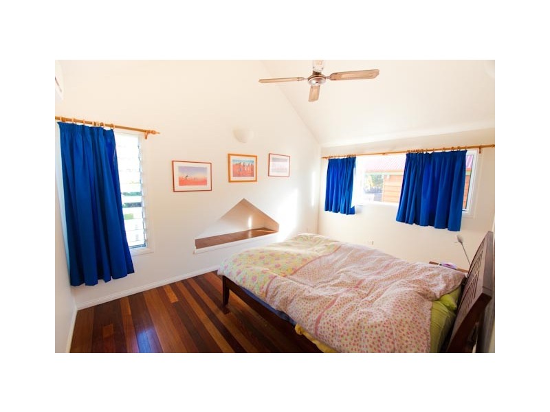 5 Pacific Esplanade, South Golden Beach NSW 2483