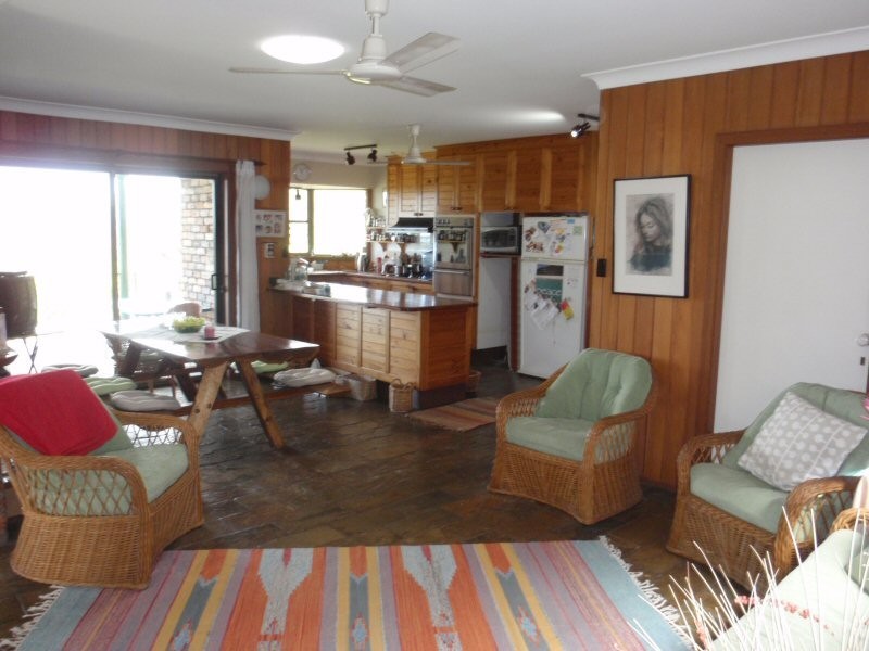 31 Yallakool Drive, Ocean Shores NSW 2483