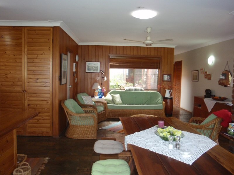 31 Yallakool Drive, Ocean Shores NSW 2483