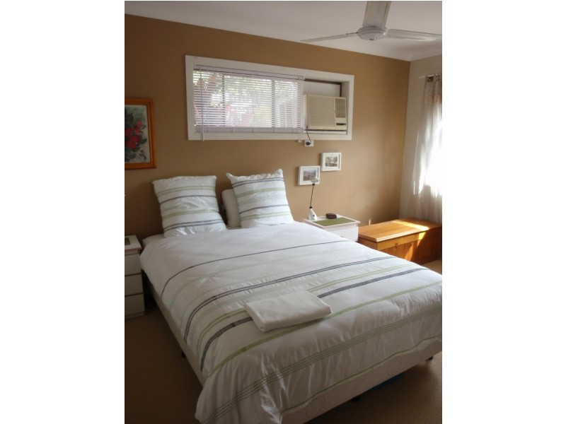 31 Yallakool Drive, Ocean Shores NSW 2483