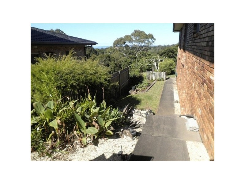 31 Yallakool Drive, Ocean Shores NSW 2483