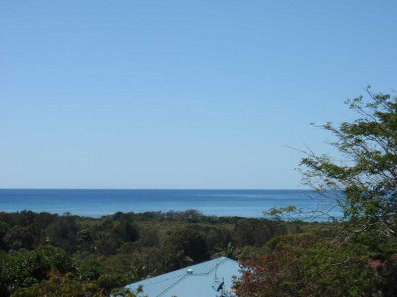9 Wirruna Avenue, Ocean Shores NSW 2483