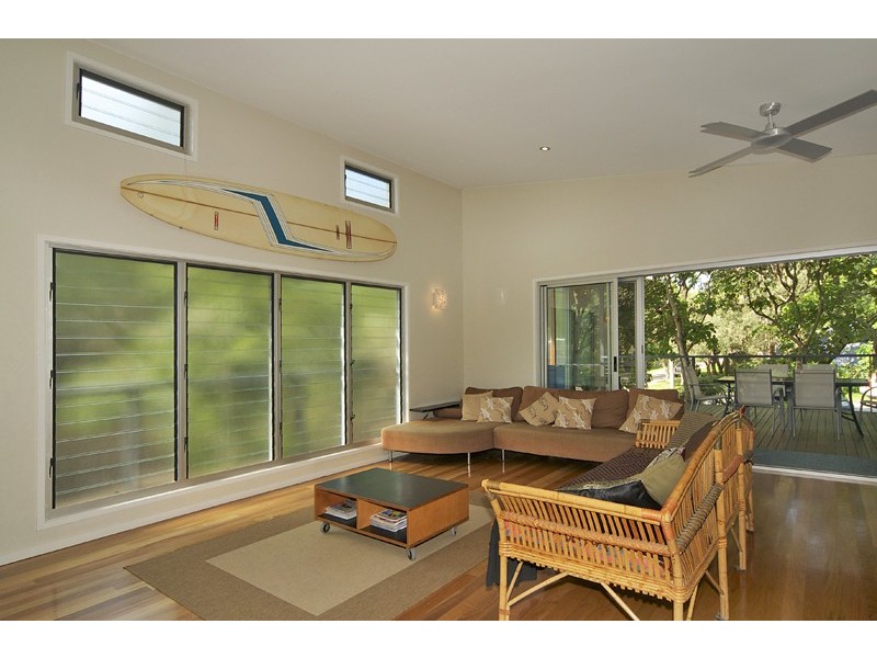 16 North Head Rd, New Brighton NSW 2483