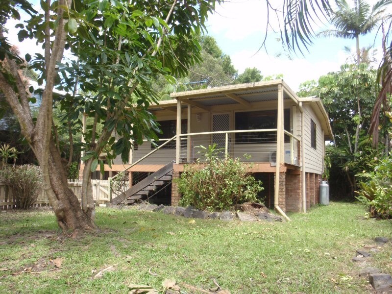 12 Clifford Street, South Golden Beach NSW 2483