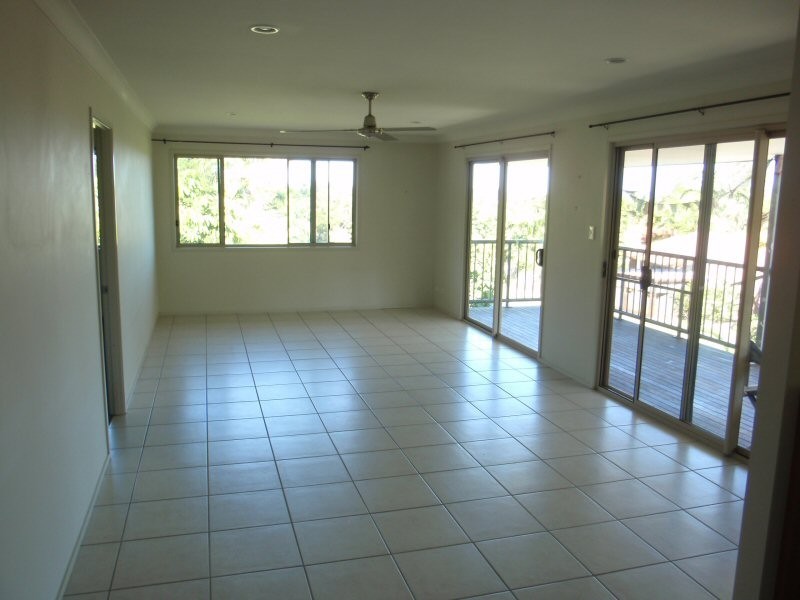 2/10 Goondooloo Drive, Ocean Shores NSW 2483