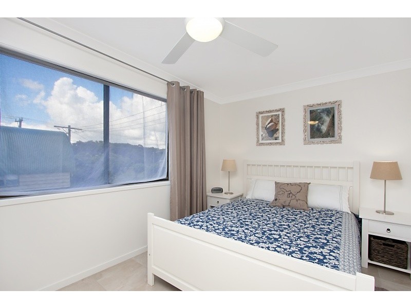 4 PACIFIC ESPLANADE, South Golden Beach NSW 2483