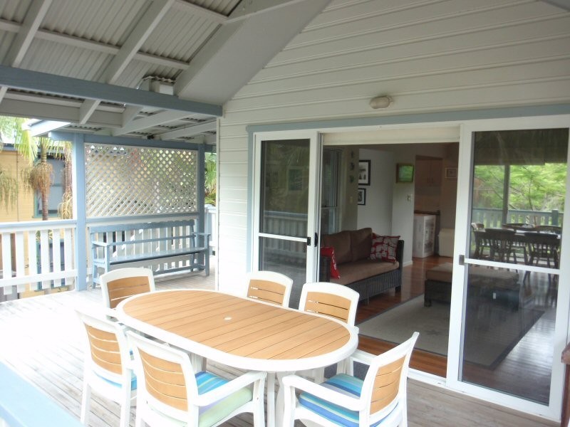 2/18 Helen Street, South Golden Beach NSW 2483