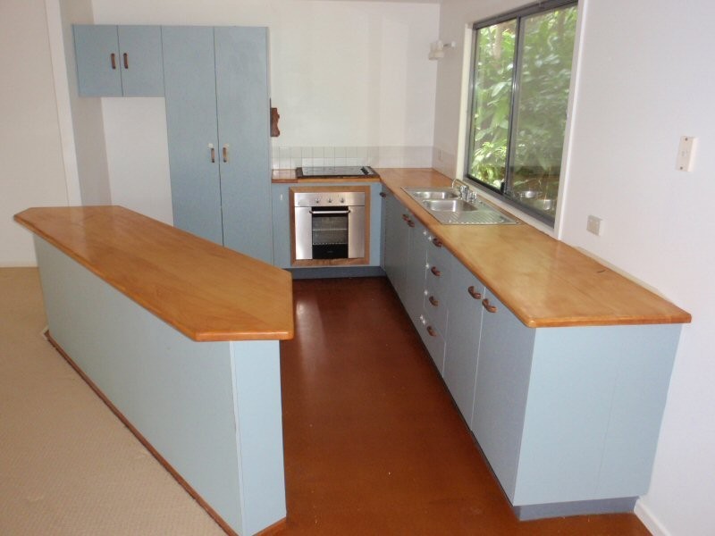 12 Dandaloo Way, Ocean Shores NSW 2483