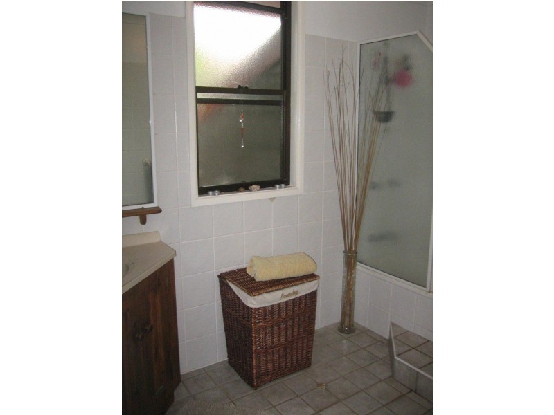 16 Gloria Street, South Golden Beach NSW 2483