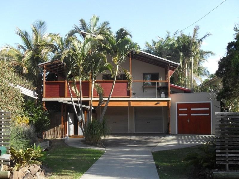 16 Gloria Street, South Golden Beach NSW 2483